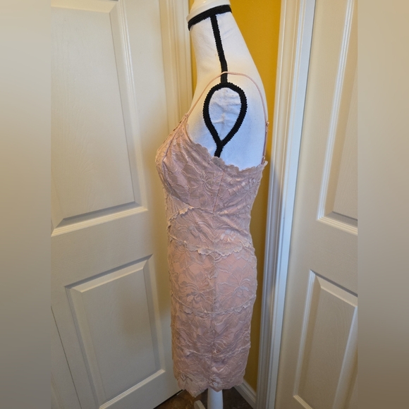 GUESS PINK SLIP DRESS, SIZE M - Picture 4 of 11